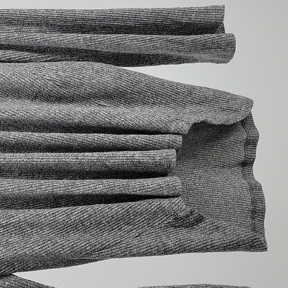 Anthropologie Womens Sunday Grey Cowl Neck Lazy Comfy Sweater Size XS - Picture 9 of 10